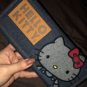 Hello Kitty Wallet
